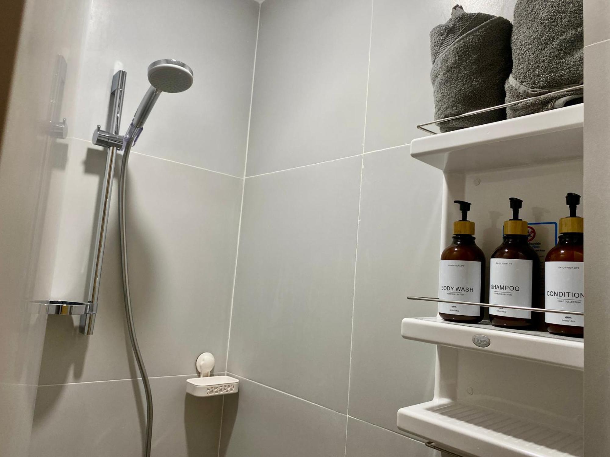Gbf Premium Suite-Rm 207 Twin Hearts Residences 1 Roxas Dış mekan fotoğraf